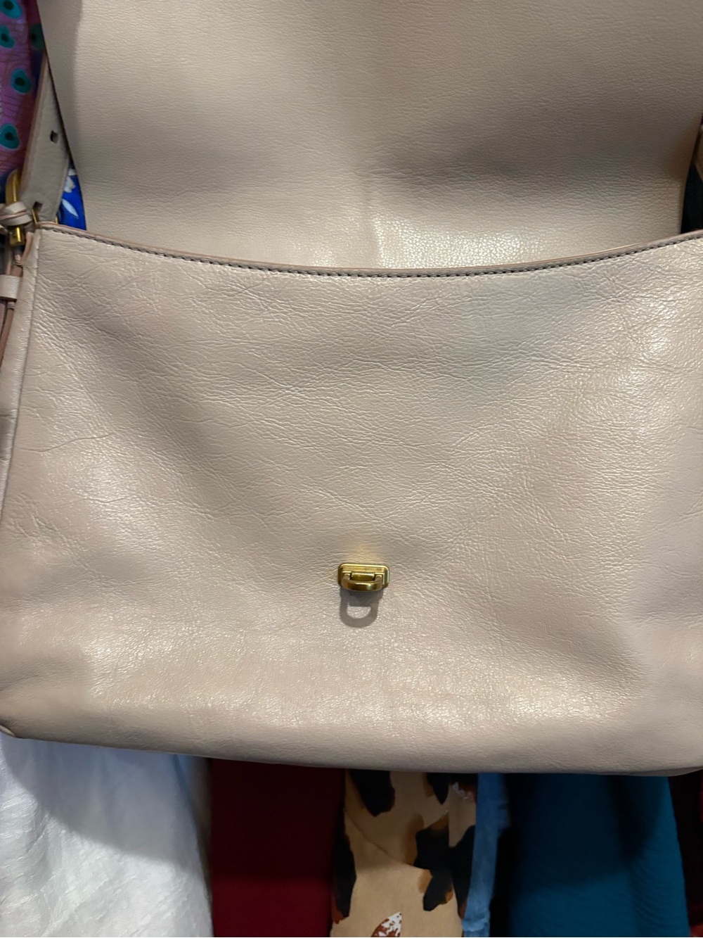 Fossil | Large Harper Flap Crossbody Bag - Picture 9 of 17